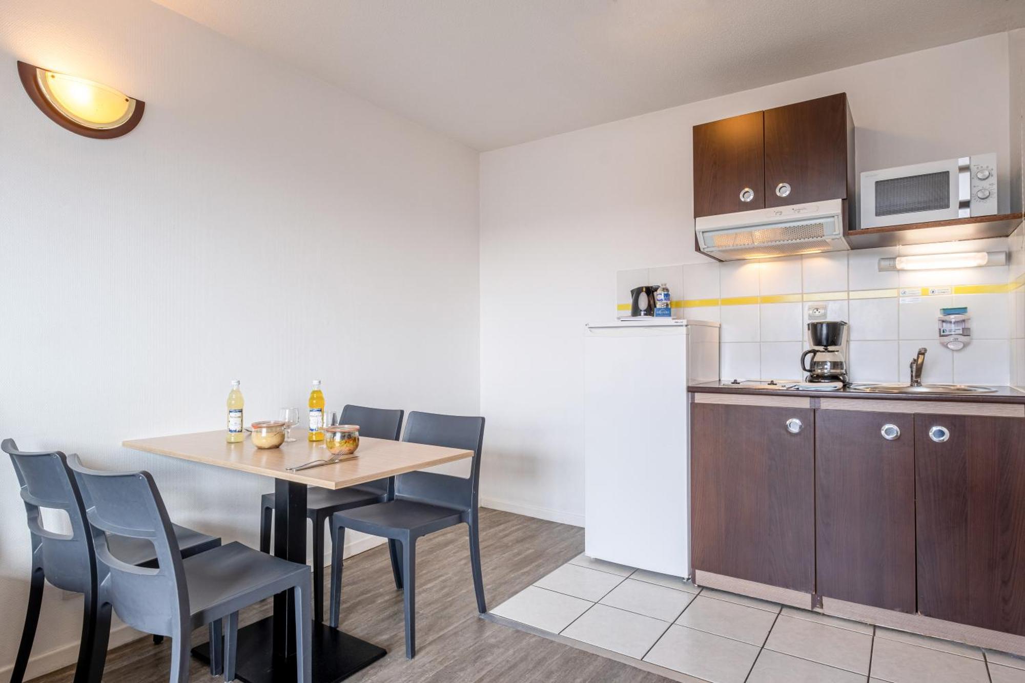 Comfort Aparthotel Les Hauts D'אנסי מראה חיצוני תמונה