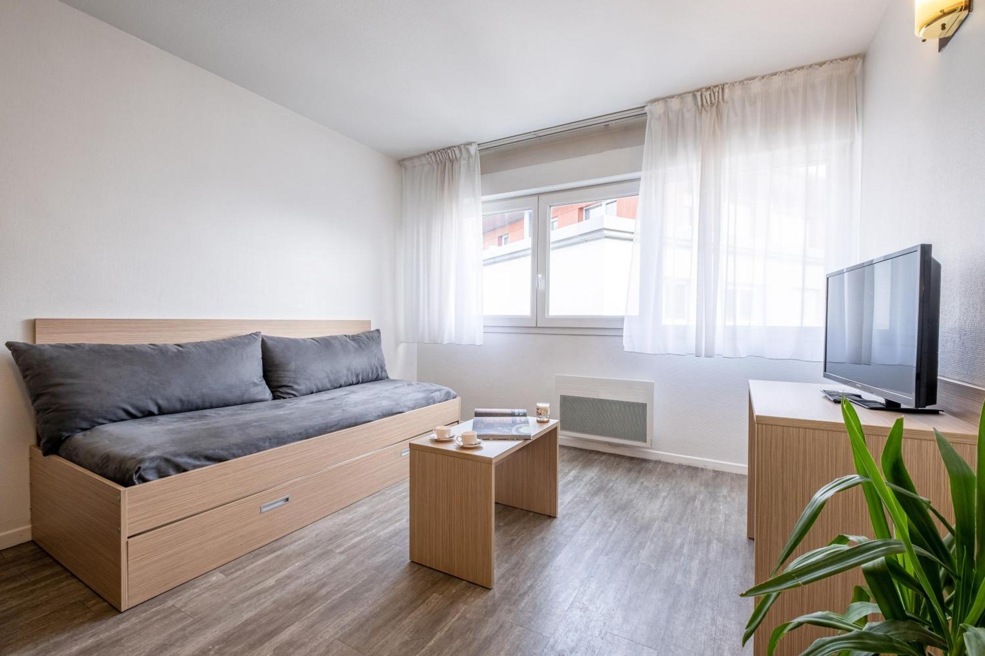 Comfort Aparthotel Les Hauts D'אנסי מראה חיצוני תמונה